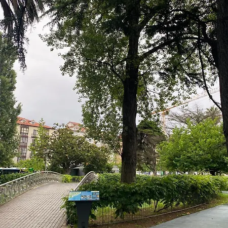 Piso Familiar En El Centro * Santander